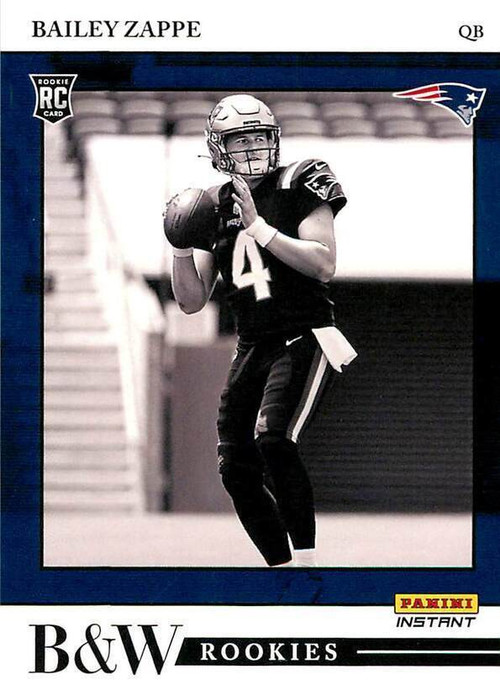 NFL 2022 Instant Black & White Rookies /649 Bailey Zappe BW39 [Rookie Card]