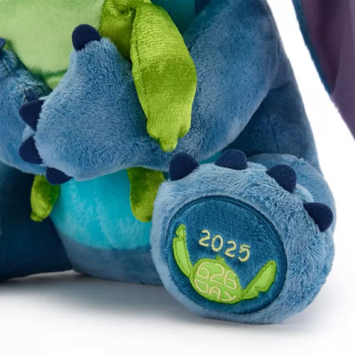Disney Lilo Stitch 626 Day 2025 Stitch with Frog Exclusive 11