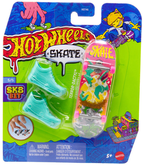 Hot Wheels Skate Sk8 Bit Terror-Dactyl Mini Skateboard Mattel Toys