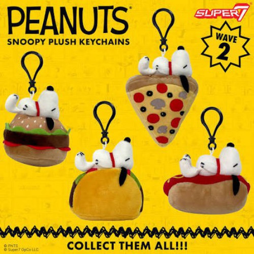 Peanuts Super Duper Plush Keychain Wave 2 Snoopy Food 4-Inch Mystery Pack 1 RANDOM Figure、ToyWiz、kayou