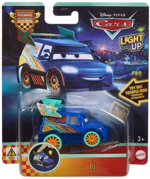 Disney / Pixar Cars Race to Celebrate Light-Up DJ Diecast Car、ToyWiz、kayou