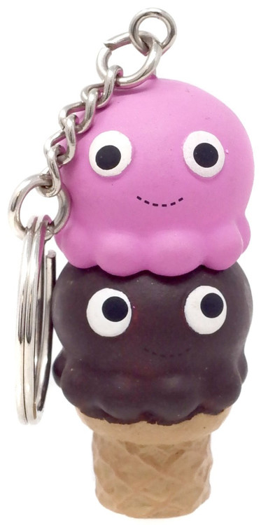 yummy Yummy World Double Scoop Twins Keychain Ice Cream Cone Kidrobot