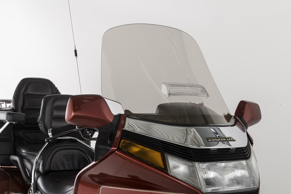 Slipstreamer W/S Vented Clear Gl1500 - S-166V-C