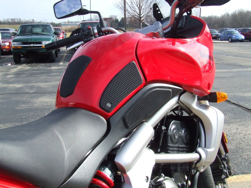 TechSpec Snake Skin Tank Grip Kit for Kawasaki Versys 650 08-09