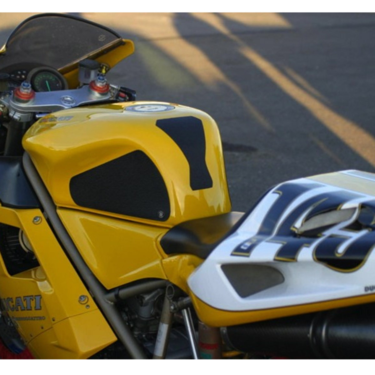 TechSpec Snake Skin Gripster Tank Grip for Ducati 749 / 916 / 996 / 998