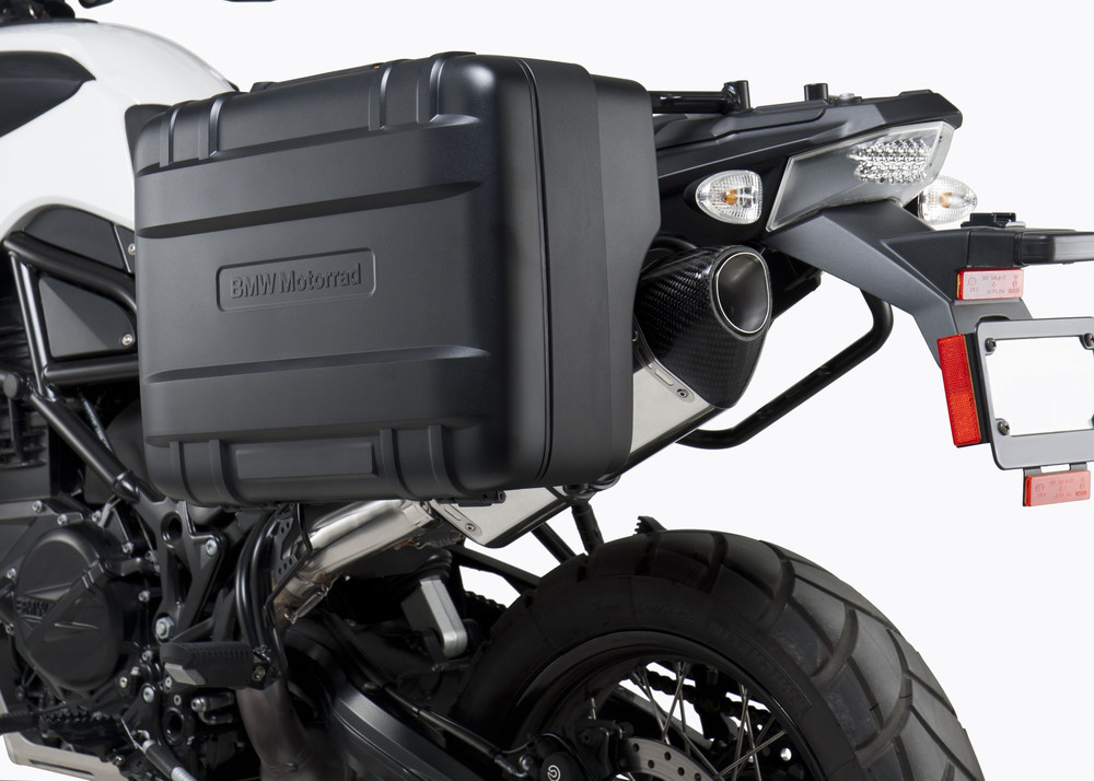 Yoshimura Street R-77 Slip-On Exhaust Ss-Ss-Cf - 1585020520