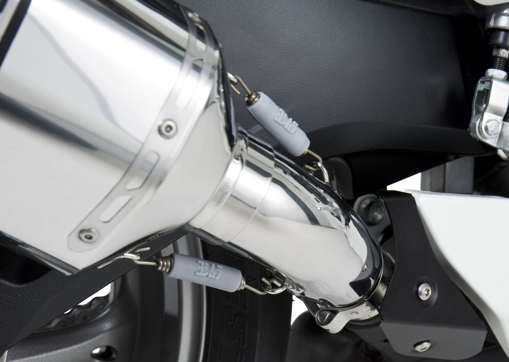 Yoshimura Street R-77 Slip-On Exhaust Ss-Ss-Cf - 1160020520