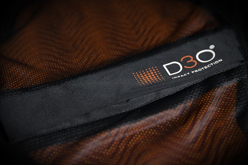 Icon Regulator D30 Stripped Vest Black