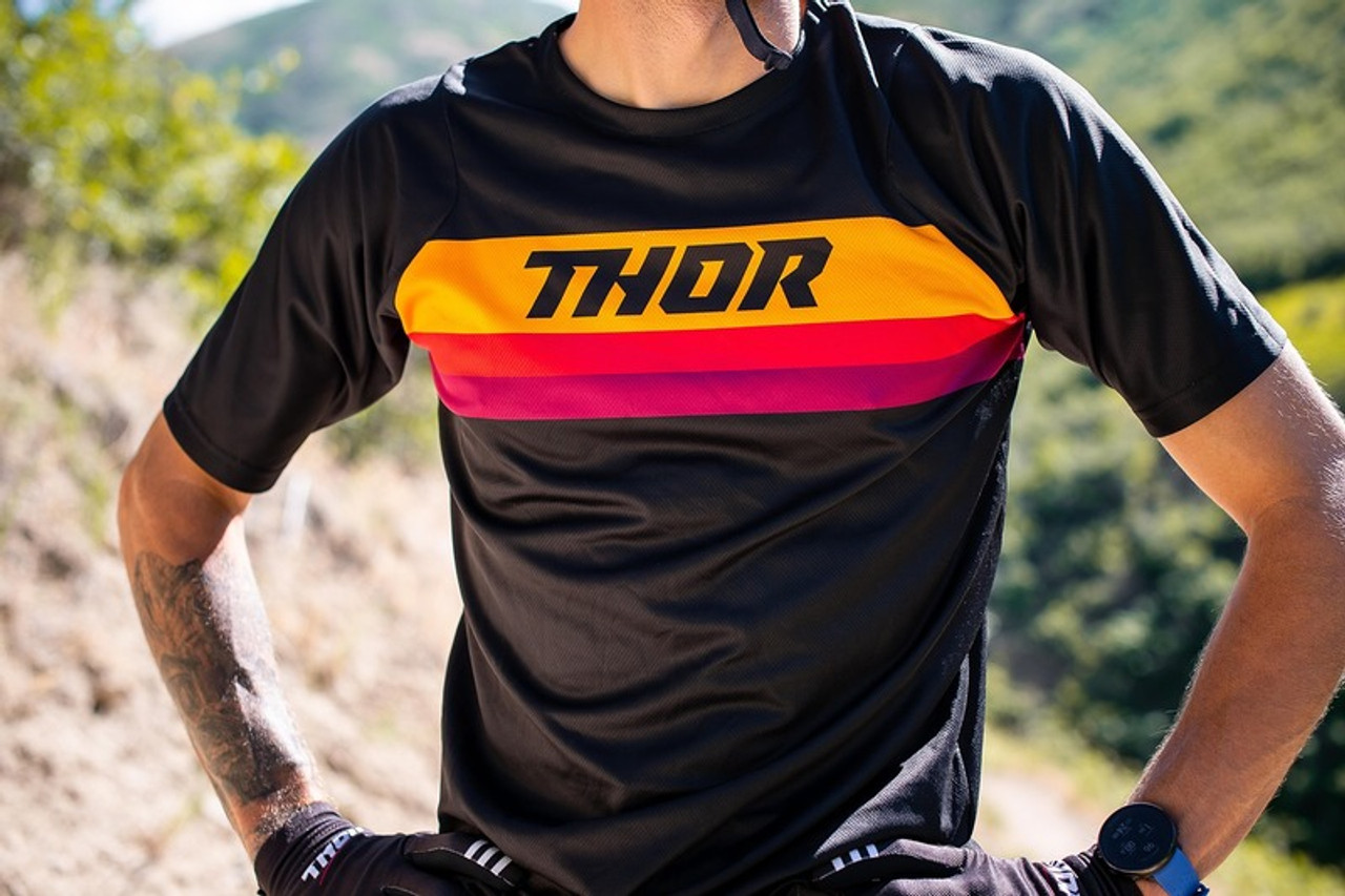 Overeenstemming Lui aantrekkelijk Thor Assist Black Orange Short-Sleeve Jersey - Speed Addicts