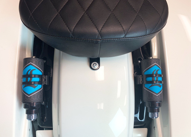 Legend Suspension REVO ARC External Reservoir Mount Bracket - 1313-0167