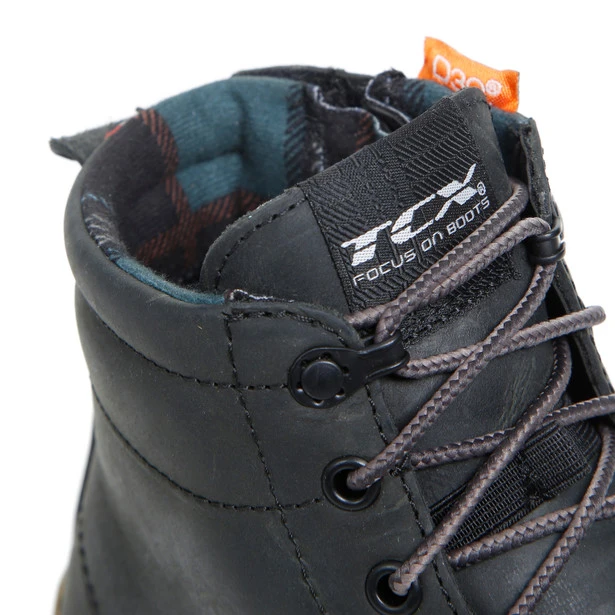 TCX Dartwood WP Black Shoes