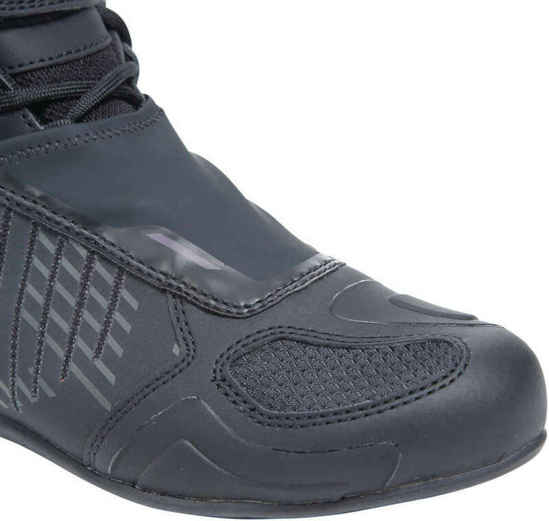 TCX Women's RO4D WP Black Shoes