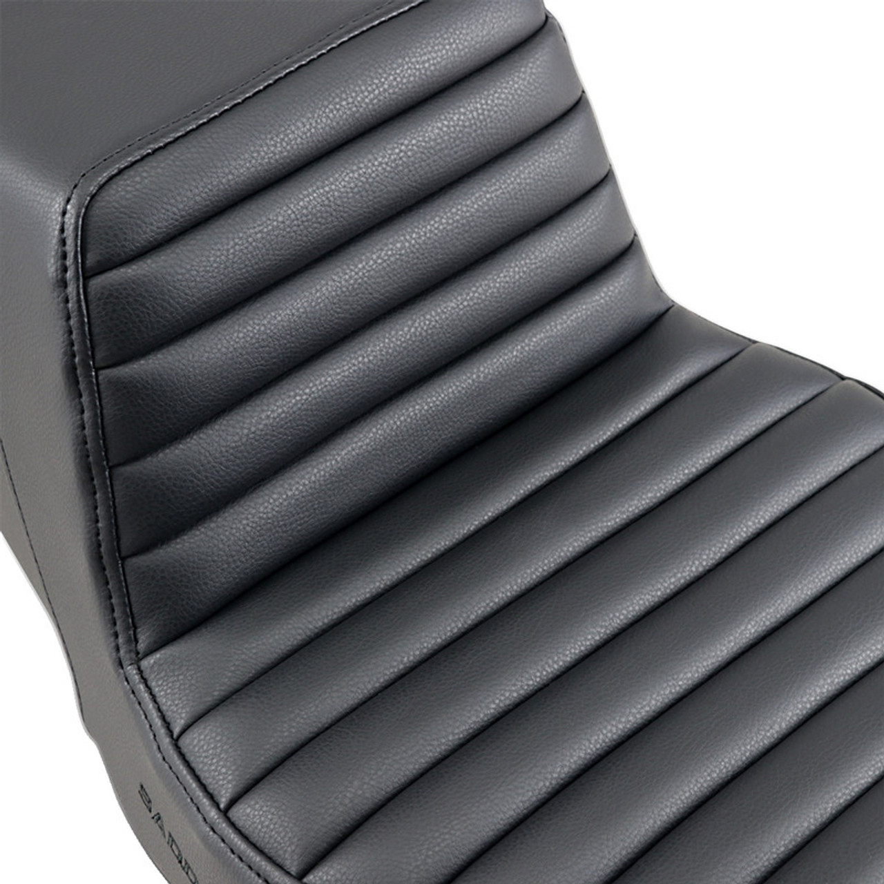 Saddlemen Step-Up Seat Front Tuck-n-Roll Black FLHR/FLHX - 897-06-171