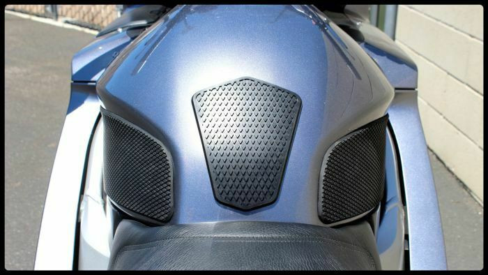 TechSpec XL2 Gripster Tank Grip for Yamaha FJR1300 01-05