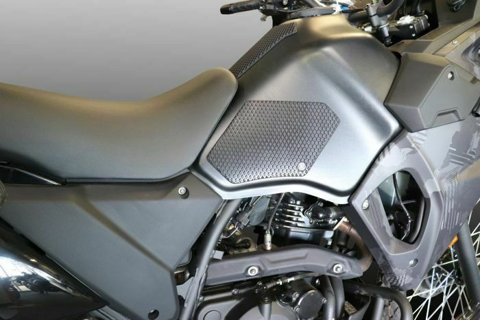 R&G Tank Traction Grips for Kawasaki KLR 650 22- Black R&G (EZRG443BL) main image 1