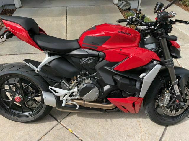 TechSpec Snake Skin Gripster Tank Grip for Ducati Panigale V2 Street ...