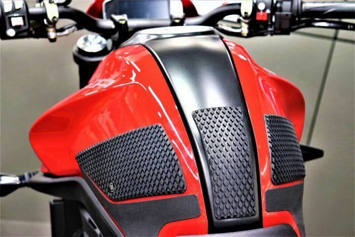 TechSpec Snake Skin Gripster Tank Grip for Ducati Monster 22-Current ...