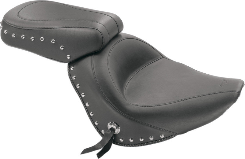 Mustang Solo Studded Seat FXST '06-'10 - 76240