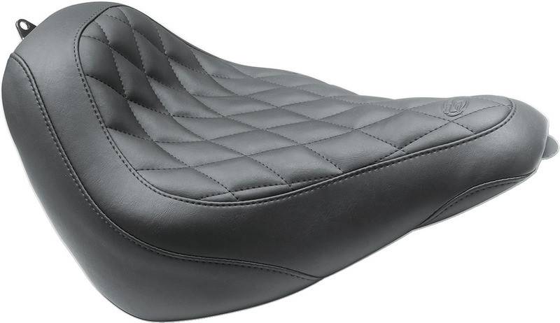 Mustang Wide Tripper Seat Diamond - 83047