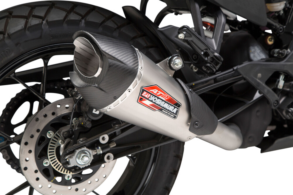 Yoshimura Exhaust Street At2 Works Slip-On Ss-Ss-Cf - 16370BP520