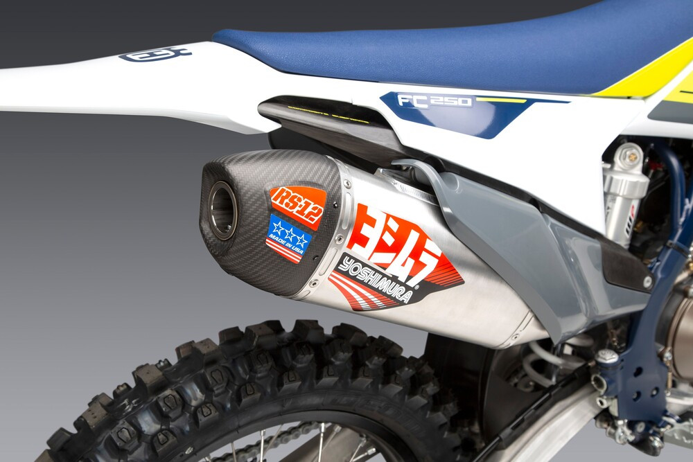 Yoshimura Rs12 Signature Series Exhaust Full System Fs Ss-Al-Cf Hus/Ktm - 262530S320