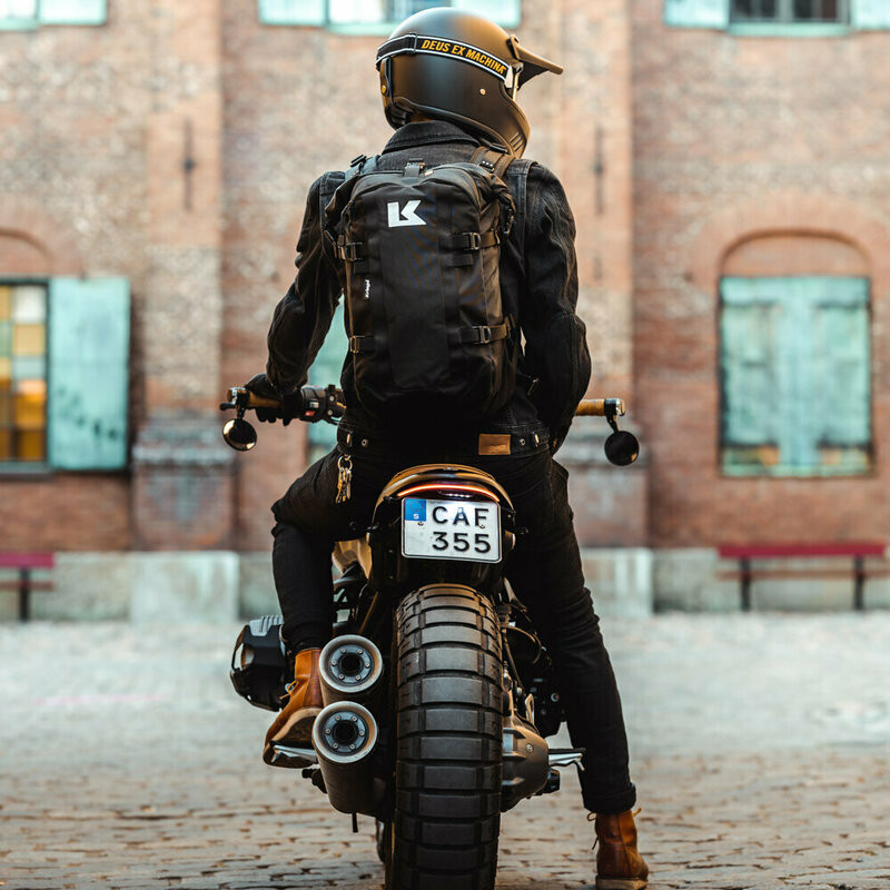 Kriega R22 Black Backpack