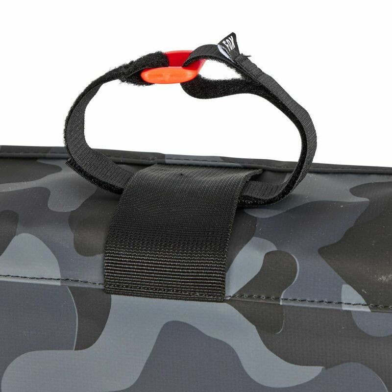 Fox Racing Large Black Cam Tailgate Cover