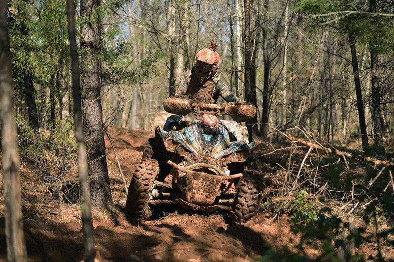 Kenda Tire K587 Bearclaw HTR - Front