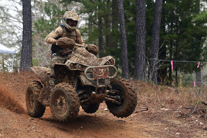 Kenda Tire K3203 Mastodon AT - Rear