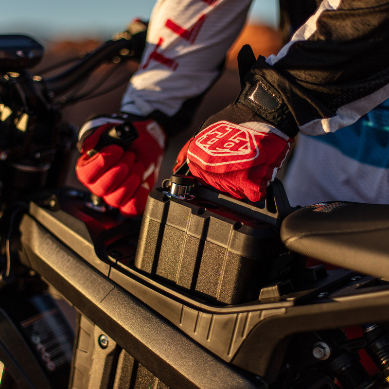 Rawrr Mantis X Upgraded Battery - Speed Addicts