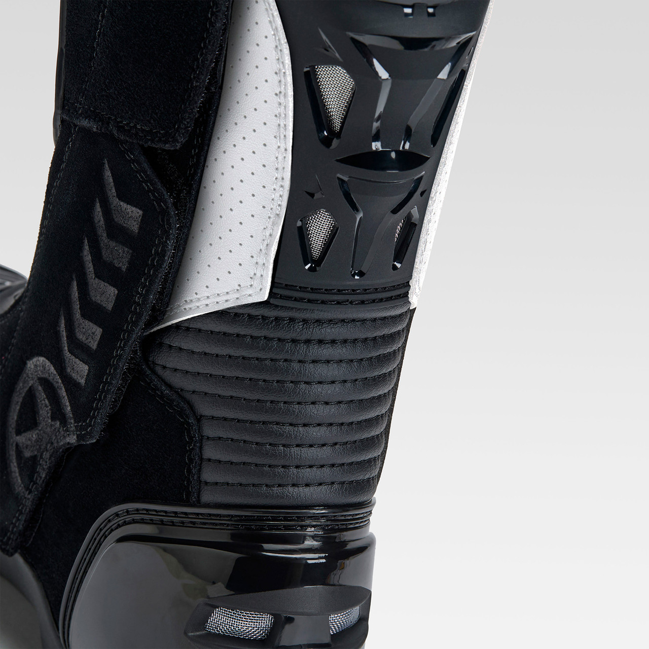 XPD XP6-S Black White Boots