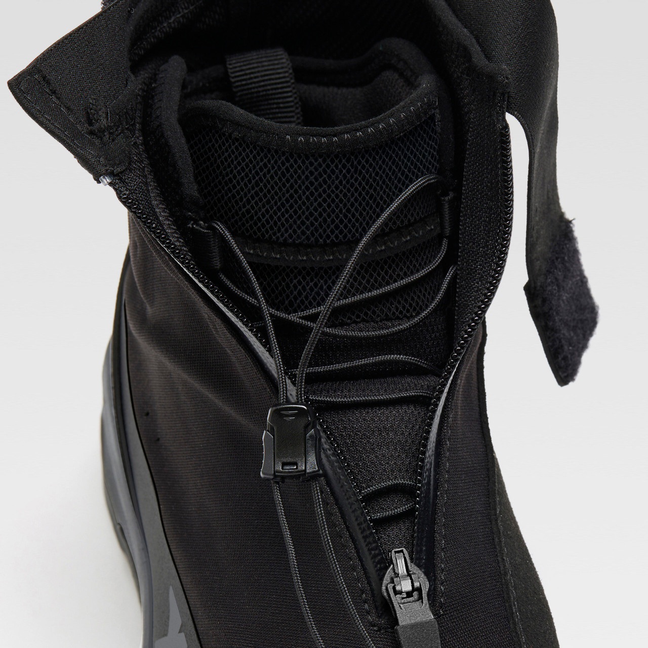 XPD X-ADV Sport H2Out Black Boots