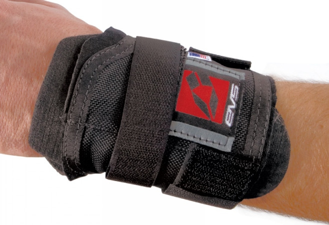 Evs Wb01 Wrist Brace - WB01