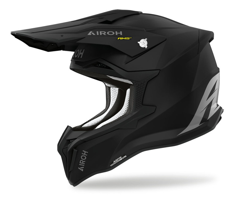 Airoh Strycker Black Matte Helmet - Speed Addicts