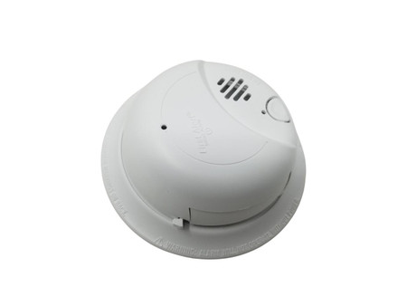Csc Electronics Hard Wired Dual Camera Dummy Smoke Detector Nanny Security Camera DVR with Wireless Streaming for iPhone, Tablet and More - White, front view of the security dummy smoke detector.