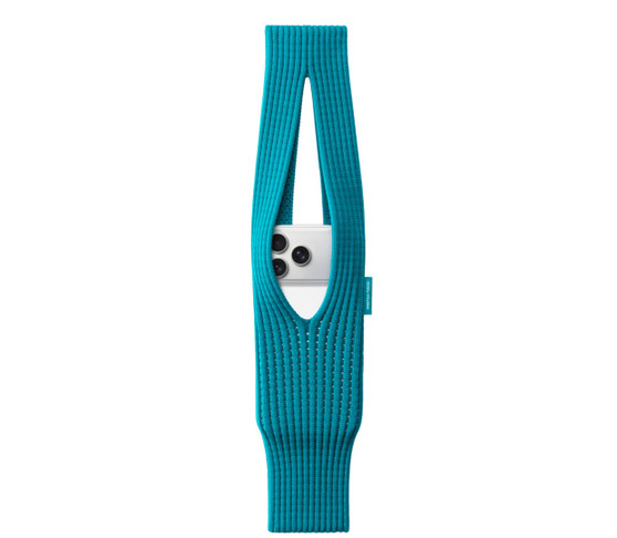 iPhone Pocket by ISSEY MIYAKE - Short - Peacock