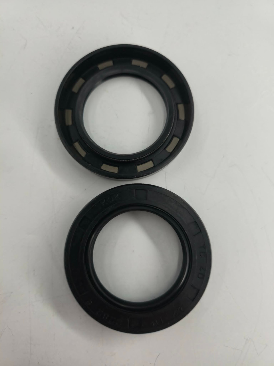 KRX 1000 AXLE SEAL
