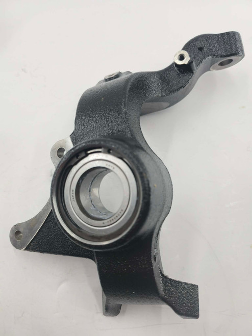 TERYX 800 FRONT KNUCKLE HUB ASSEMBLY