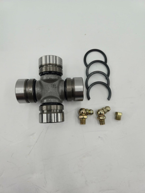 TERYX 800 FRONT DRIVESHAFT GREASABLE U-JOINT