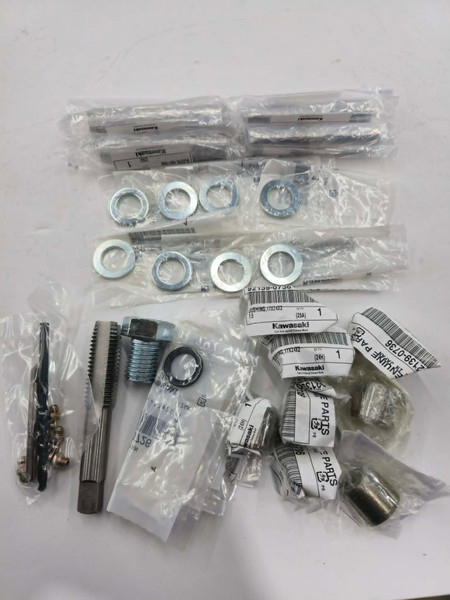 TERYX 800 REAR HUB KNUCKLE BUHSING KIT