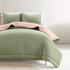 Full/Queen Soft Lightweight Reversible Quilted Comforter Set in Green/Pink Q280-OSHTBF65447 Full/Queen Soft Lightweight Reversible Quilted Comforter Set in Green/Pink Q280-OSHTBF65447