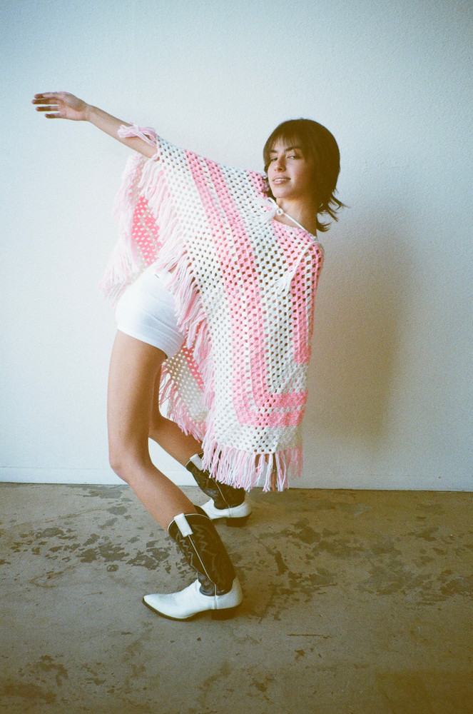  Vintage x Resurrection Crochet Poncho In Pink/White 