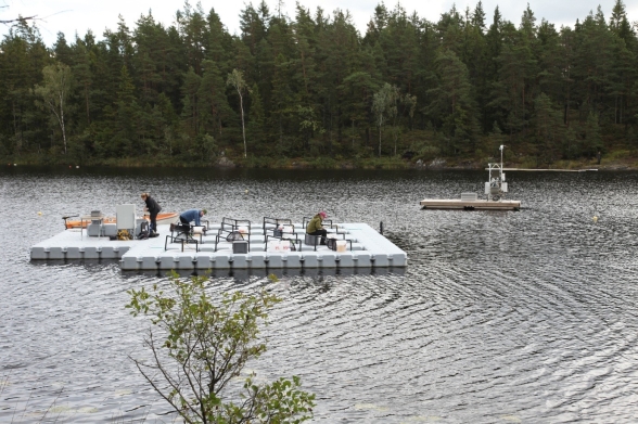 Researchers using a SITES AquaNet Mesocosm