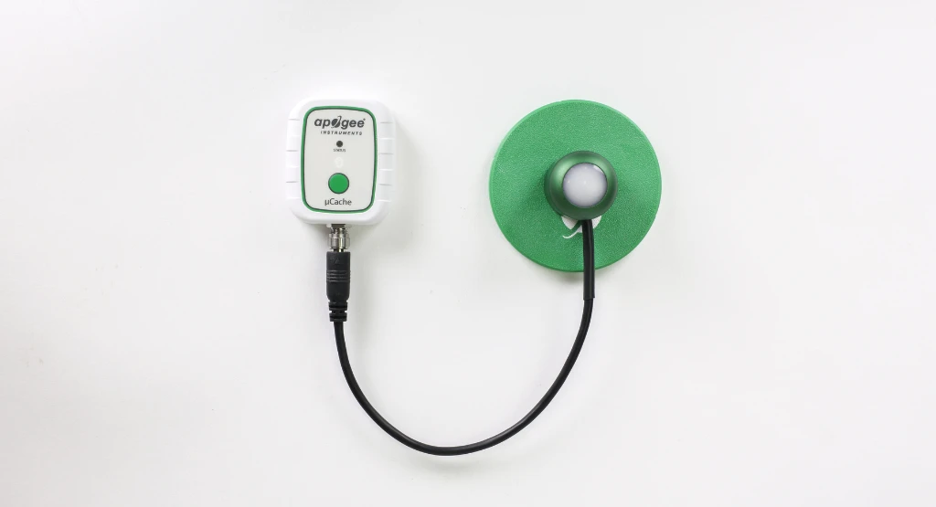 PE-100 Package: MicroCache and 0-150000 Lux Photometric sensor