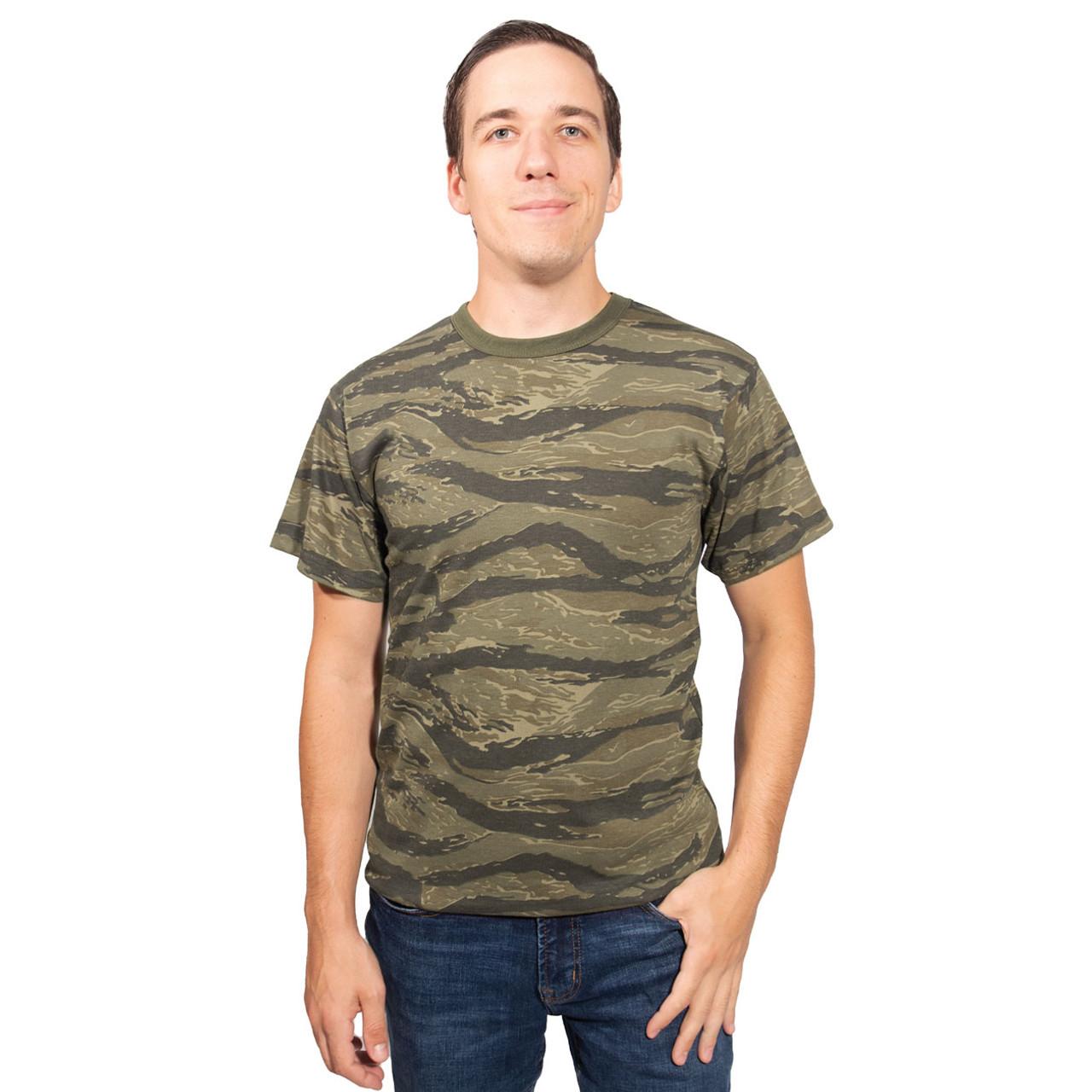 Rothco Camo T-Shirt Military Shirt Camouflage T-Shirt, Black Camo :  : Clothing, Shoes & Accessories