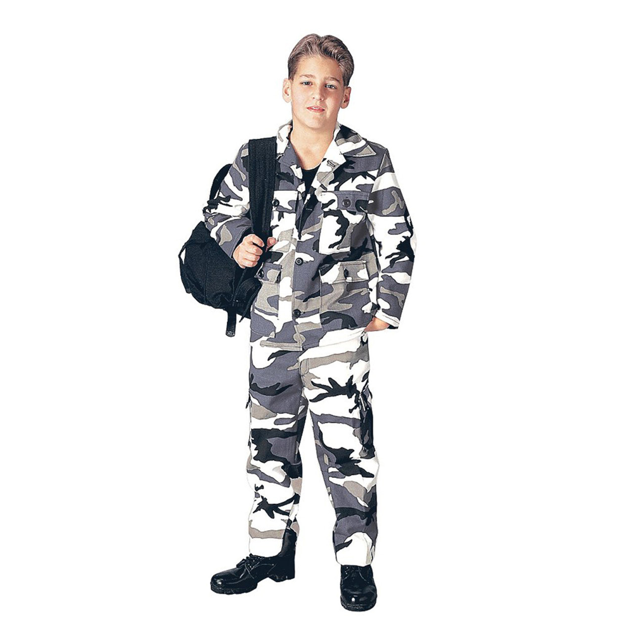 Boy army fatigue sales cargo shorts