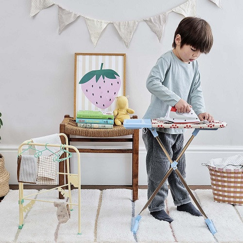 Casdon Toy Ironing Board Set