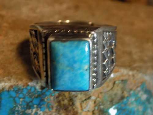 Elouise Richards
Native American Navajo 
Kingman Arizona Turquoise
www.sdavidjewelry.com