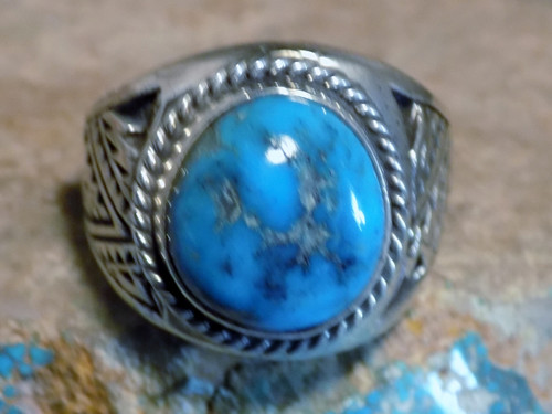 Native American Navajo Artist
Lorenzo James
Kingman Arizona Turquoise
www.sdavidjewelry.com