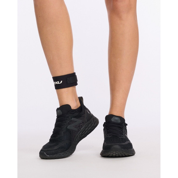 2XU Timing Chip Strap - On Ankle